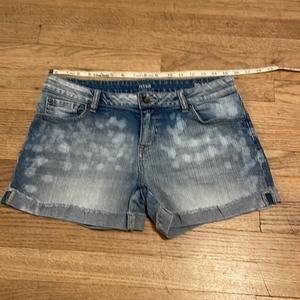 Womens a.n.a. 30/10 denim shorts‎